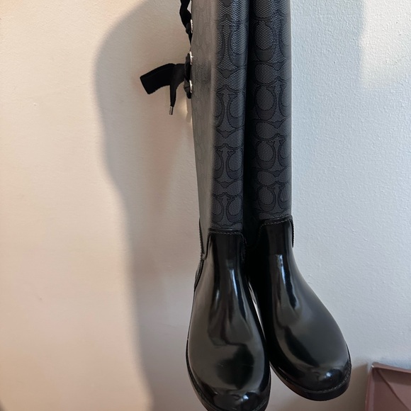 COACH Tristee Logo Lace-Up Rain boots size 5 - Picture 2 of 5